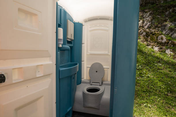 Best Porta potty rental near me  in Hobart, IN